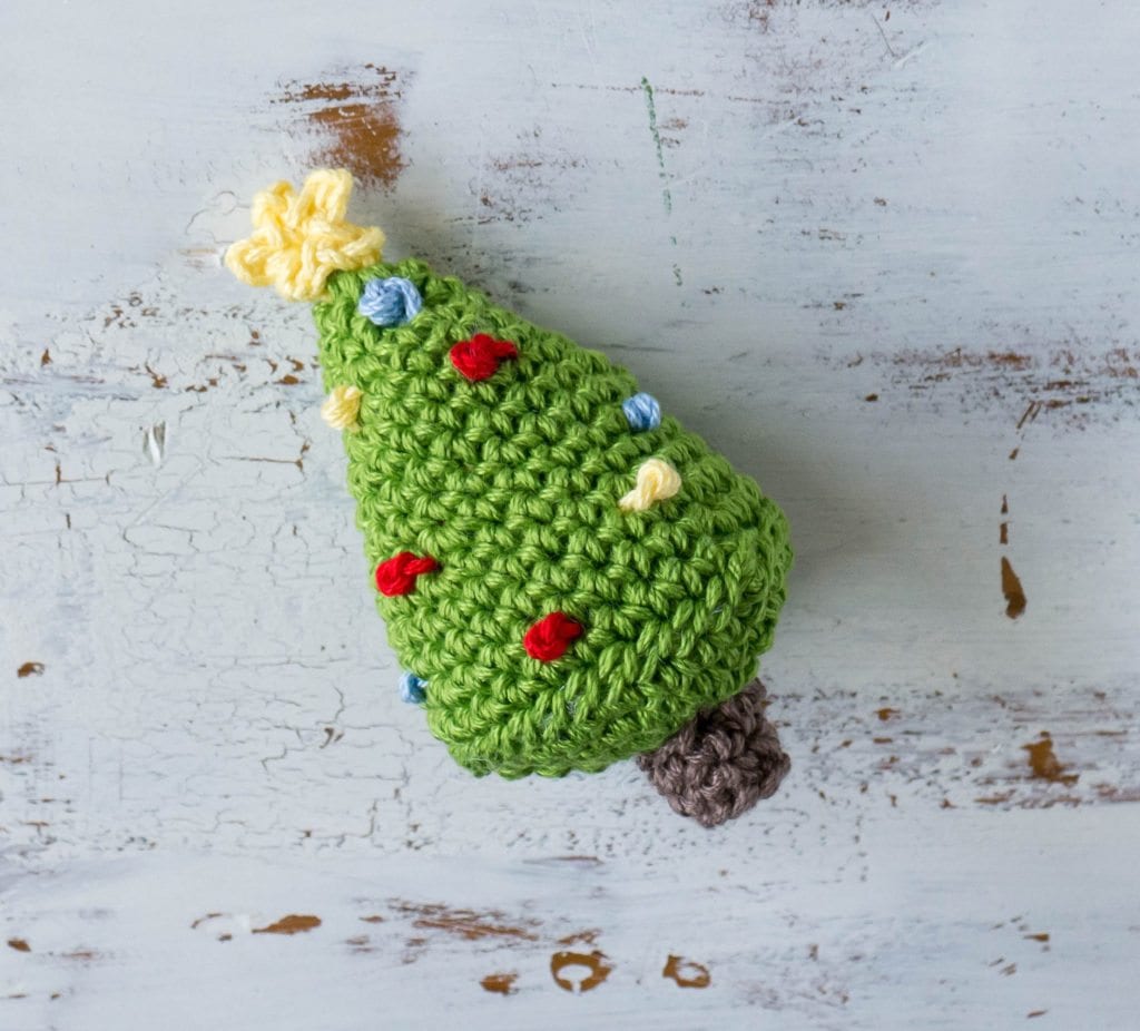 Crochet O Christmas Tree Ornament • Sewrella