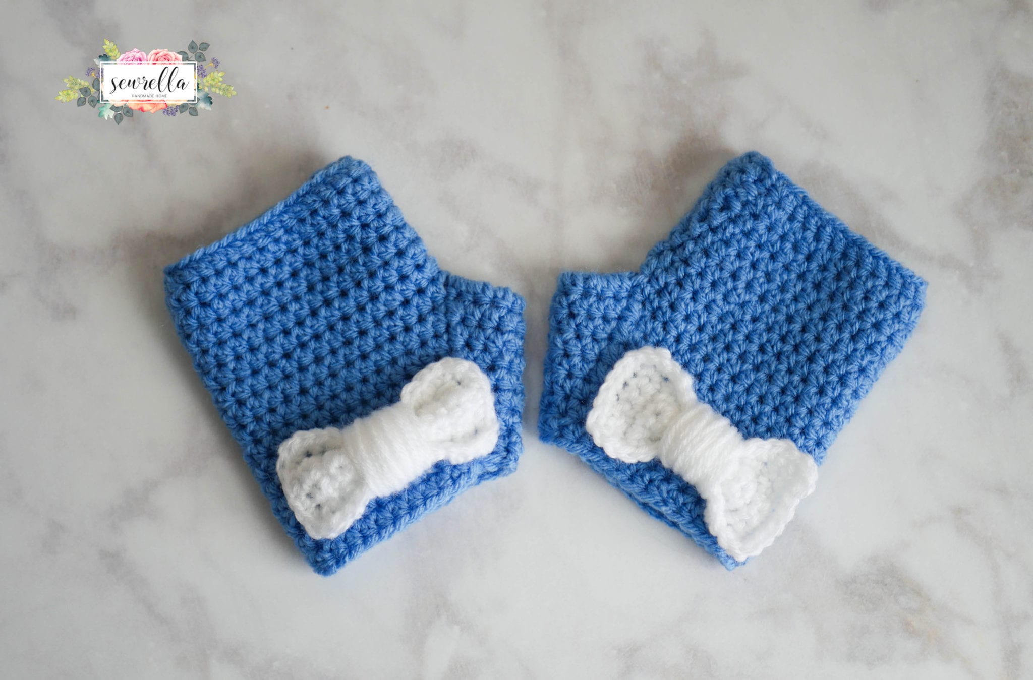 Super Mittens: A Yarn Heroes Pattern fingerless-gloves-3