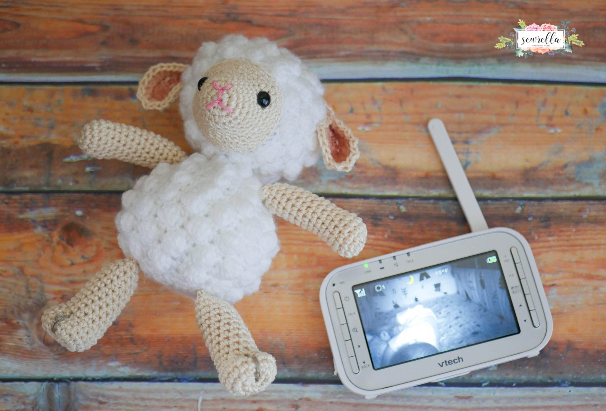 Little Crochet Lamb Sewrella
