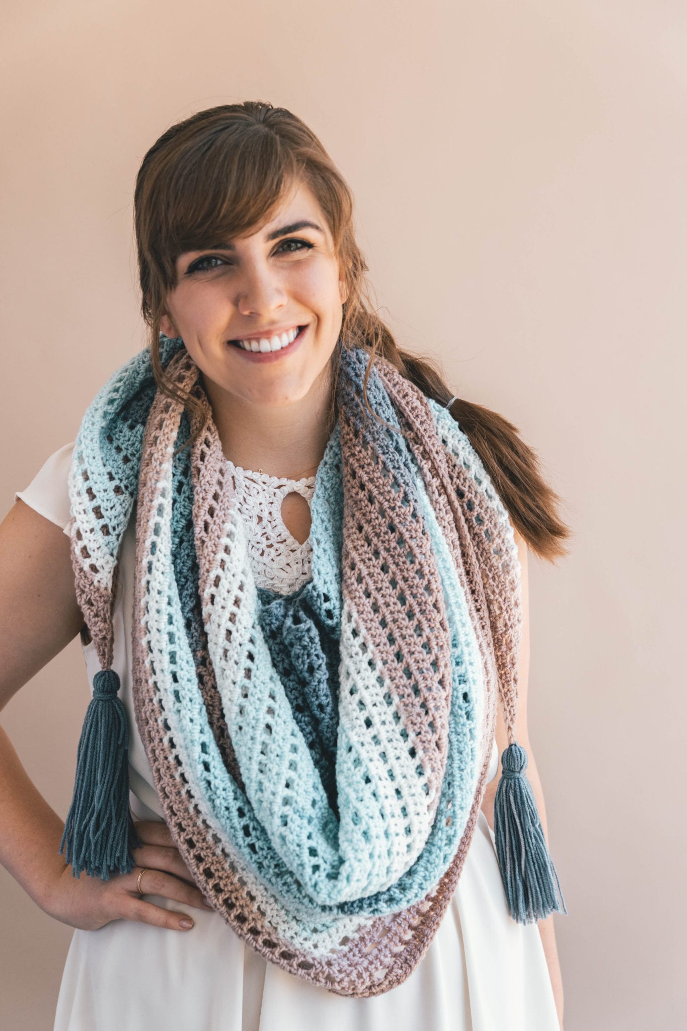 crochet wrap pattern - wishing well wrap