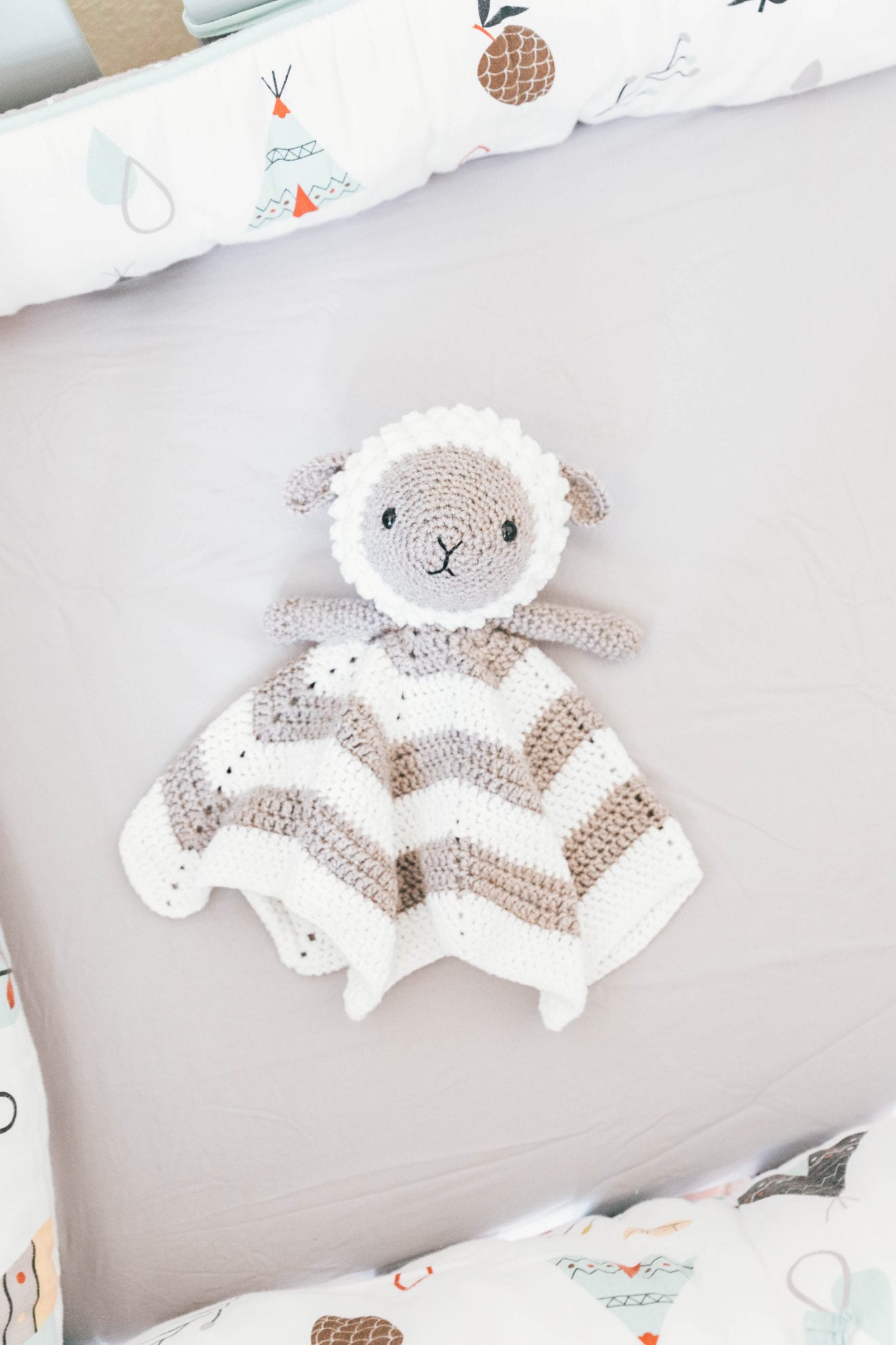 Sheep Pillow Cover Animal: Crochet pattern