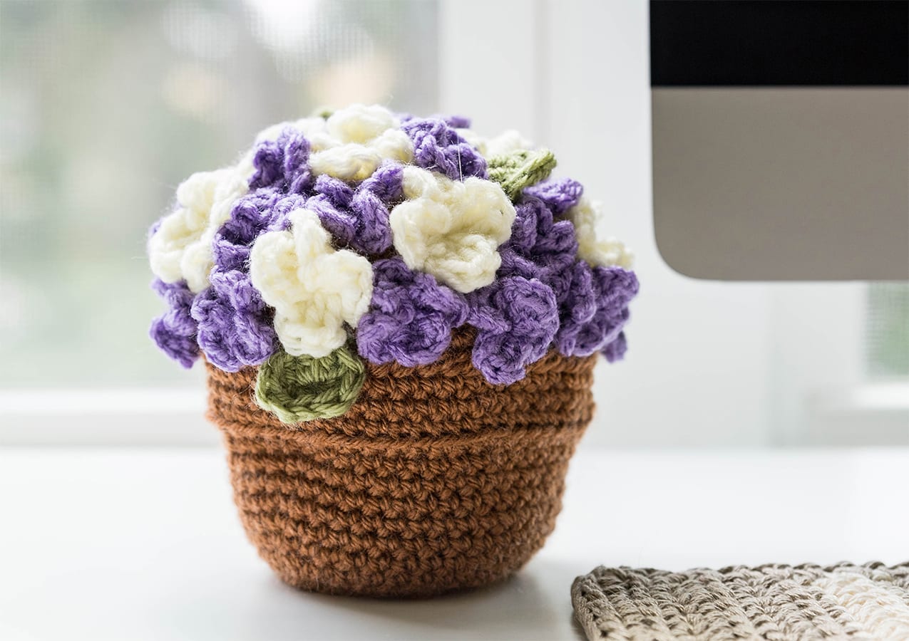 Handmade Woolen Yarn Crochet Flower Kit Tulip Potted Flower Beginner