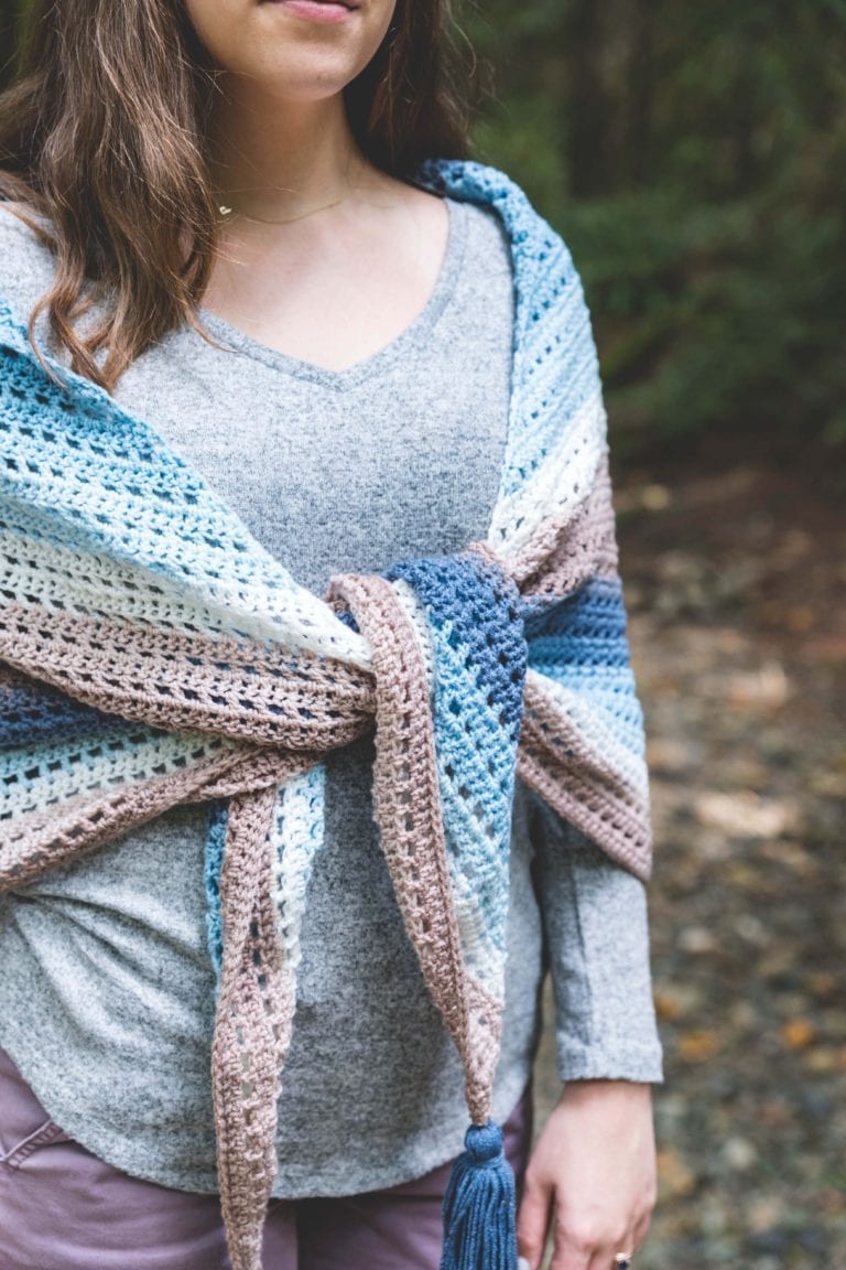 Crochet Beginner Fade Shawl - Free Crochet Pattern • Sewrella