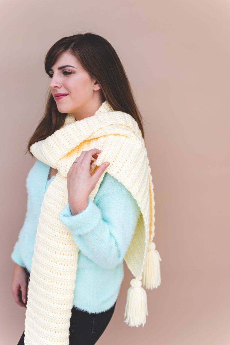Crochet Super Simple Vanilla Wrap Scarf • Sewrella