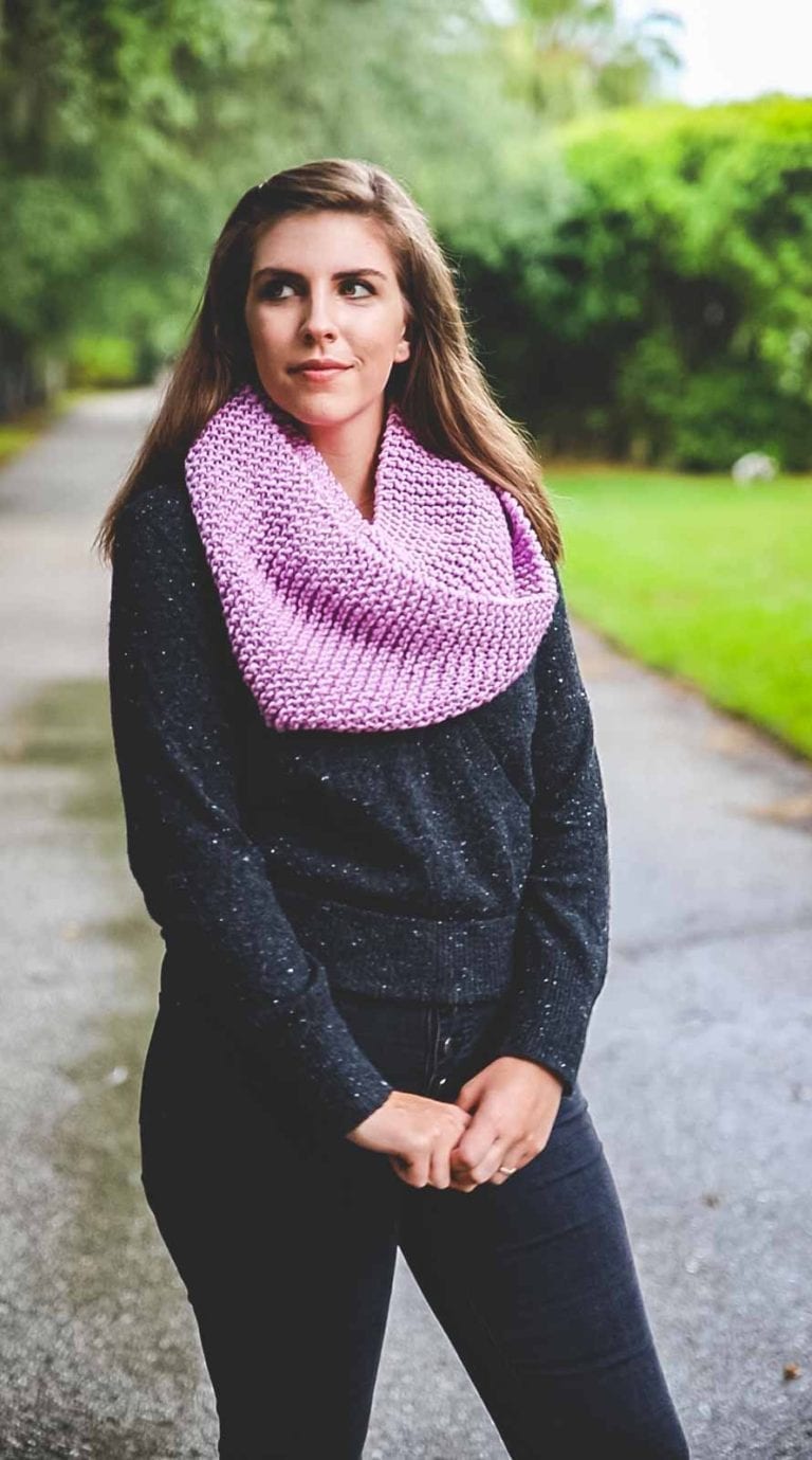 How to Knit a Scarf no experience needed! • Sewrella