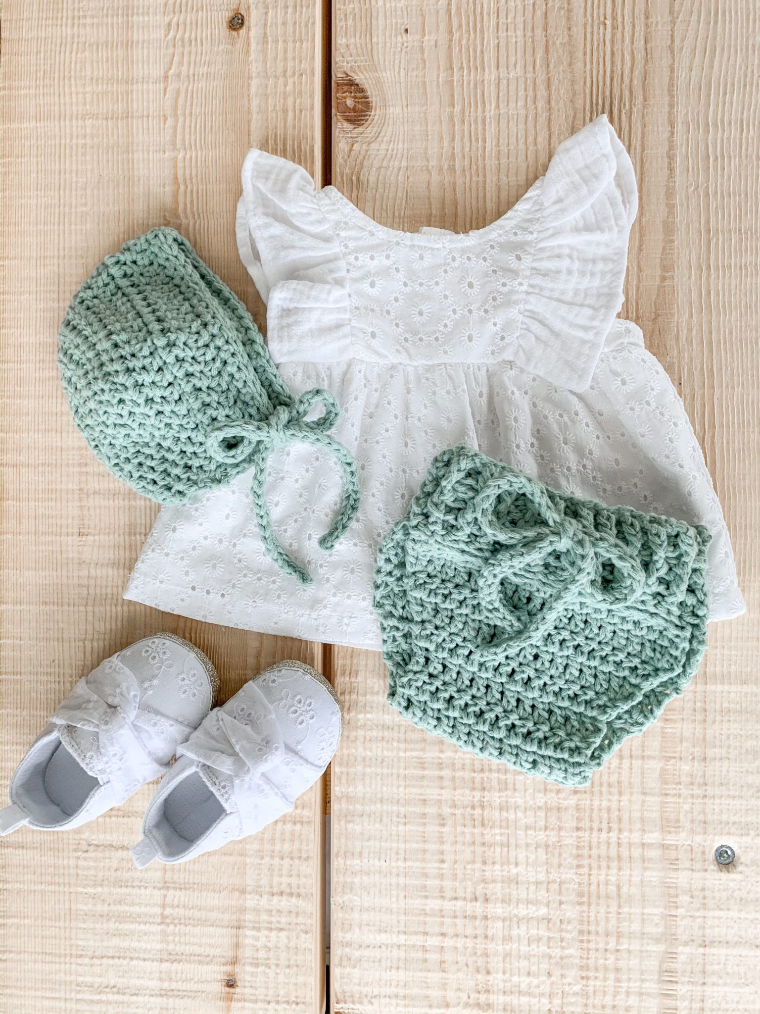 Vintage crochet baby set with classic baby bonnet and baby bloomers.