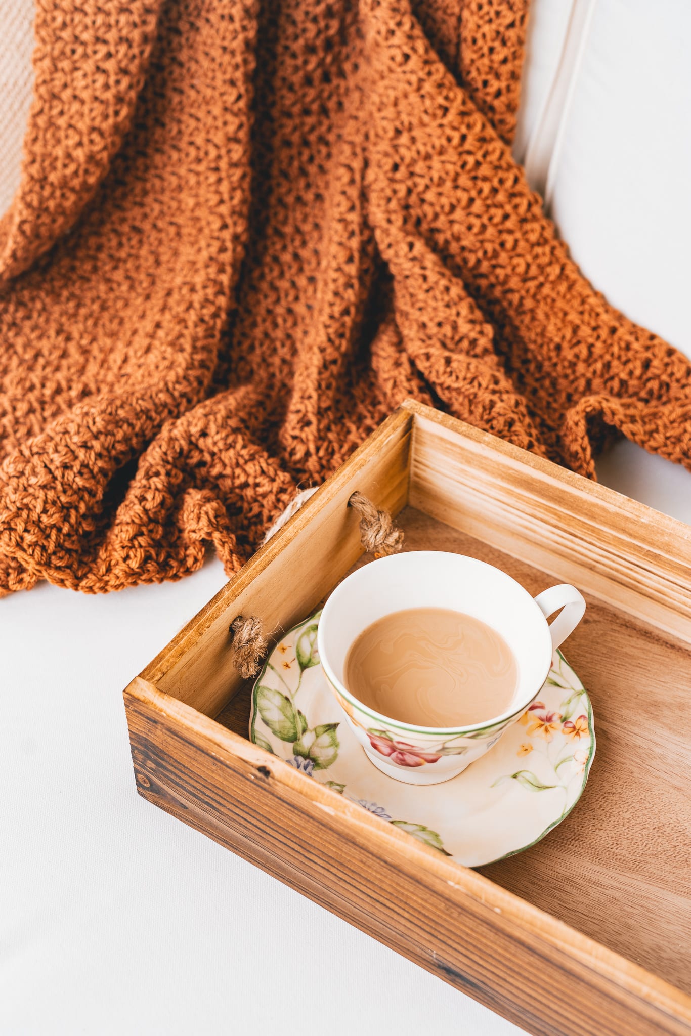 Crochet Old Fashioned Throw Blanket in 12 sizes! free pattern