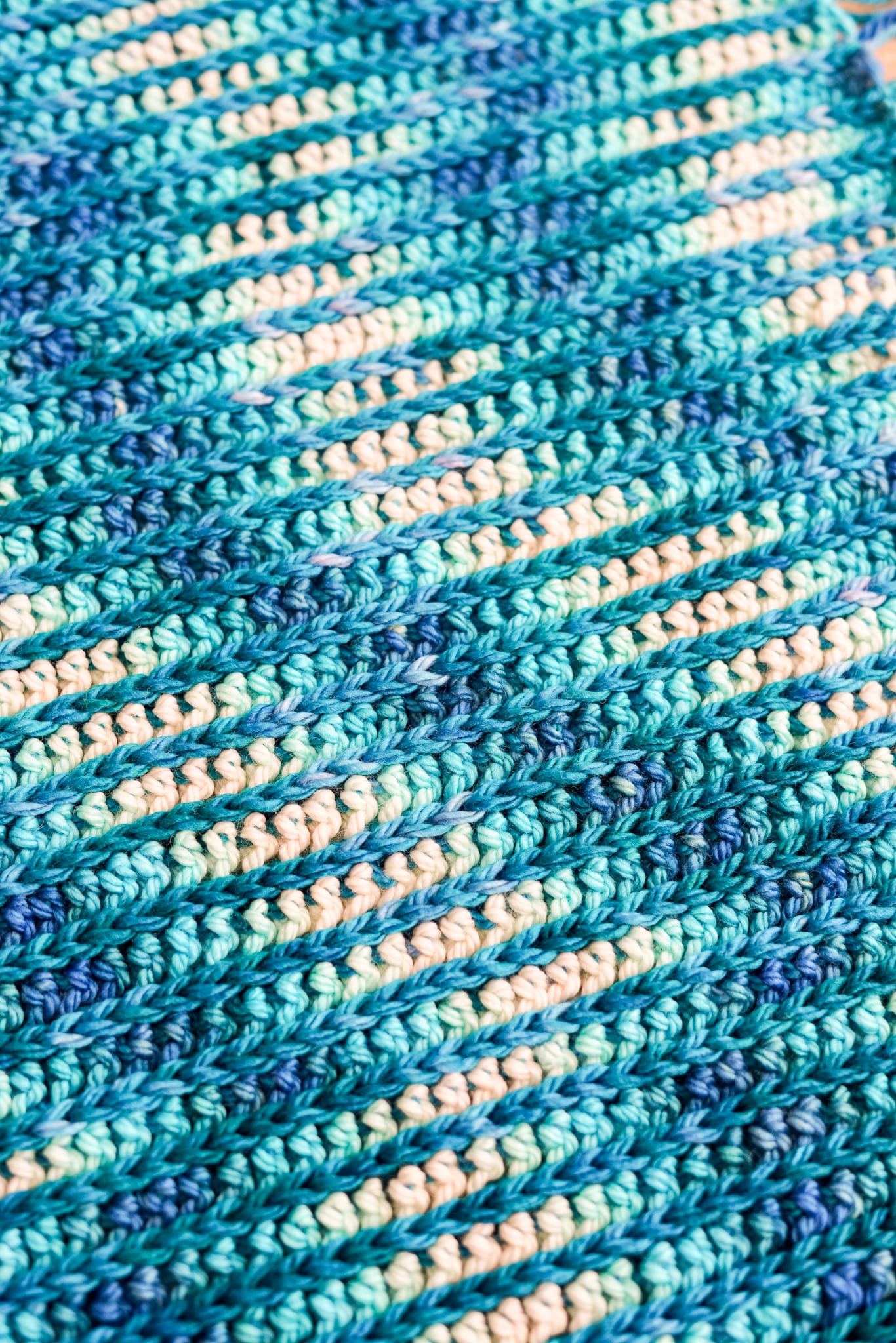 Easy Crochet Blanket Pattern with Variegated Yarn 